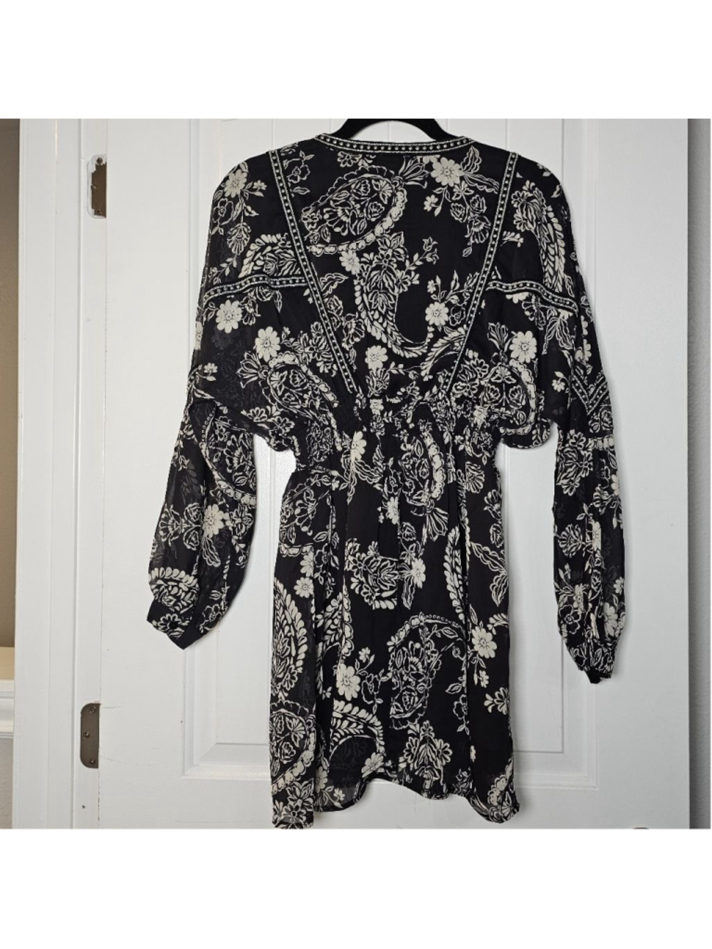 12th Tribe black, cream floral tunic short dress/long shirt - Picture 15 of 15
